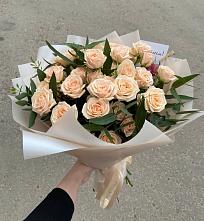 Букет Кремовые розы Латте в Поселке совхоза Астапово